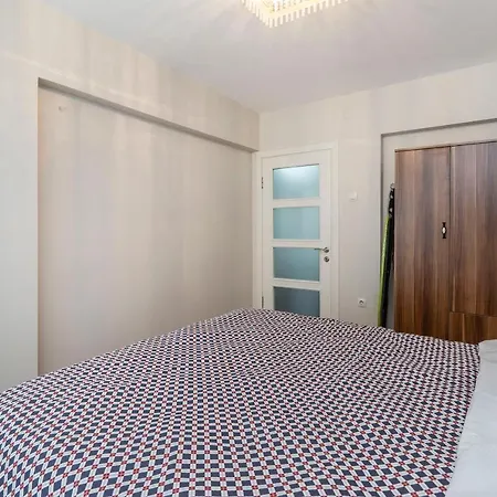 Apartment Downtown 2 Bdrm