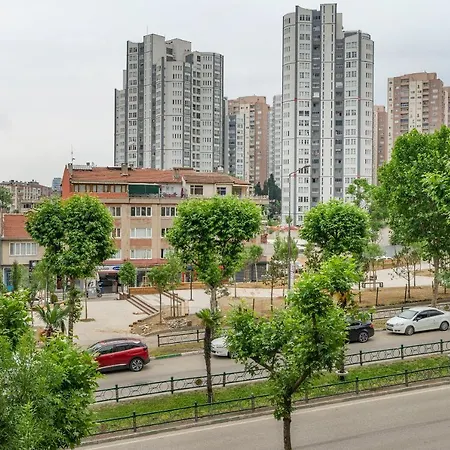 Downtown 2 Bdrm Apartment Bursa