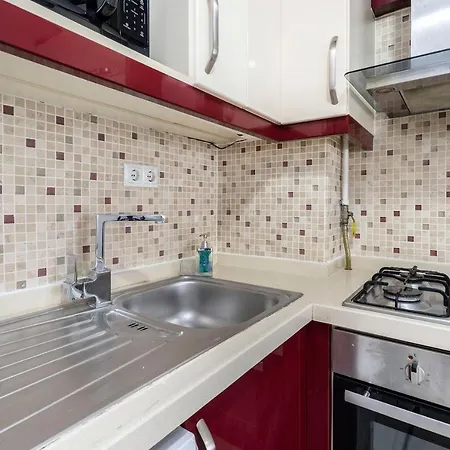 Downtown 2 Bdrm Apartment Bursa